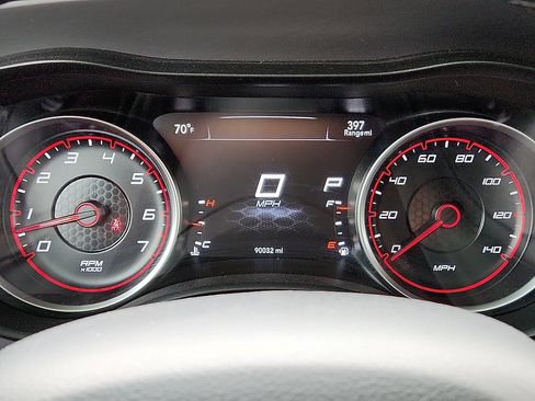 Used 2023 Dodge Charger SXT RWD image 11