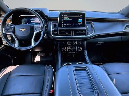 Used 2024 Chevrolet Tahoe Premier w/ Premium Package AWD/4WD image 7