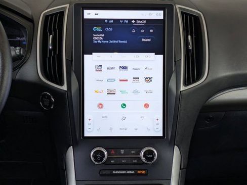 Used 2023 Ford Edge SEL w/ Sport Appearance Package image 15