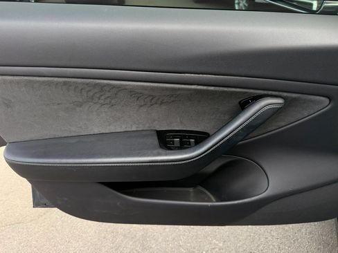 Used 2019 Tesla Model 3 Long Range AWD/4WD image 13