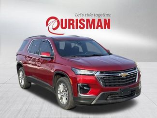 Used 2023 Chevrolet Traverse LT video 1