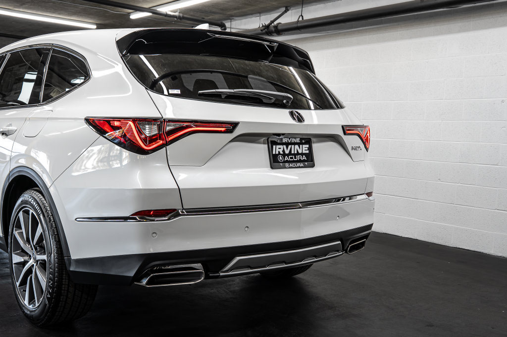 Used 2026 Acura MDX w/ Technology Package FWD image 16