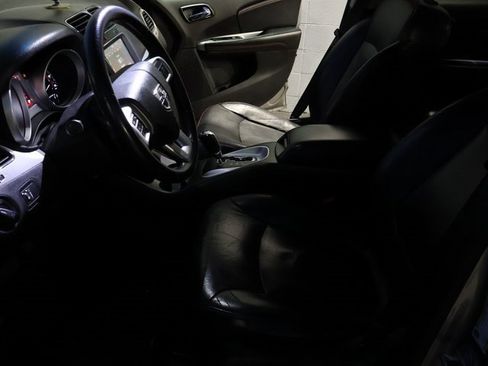 Used 2018 Dodge Journey GT w/ Driver Convenience Group image 40