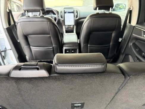 Used 2023 Ford Edge SEL w/ Convenience Package AWD/4WD image 12