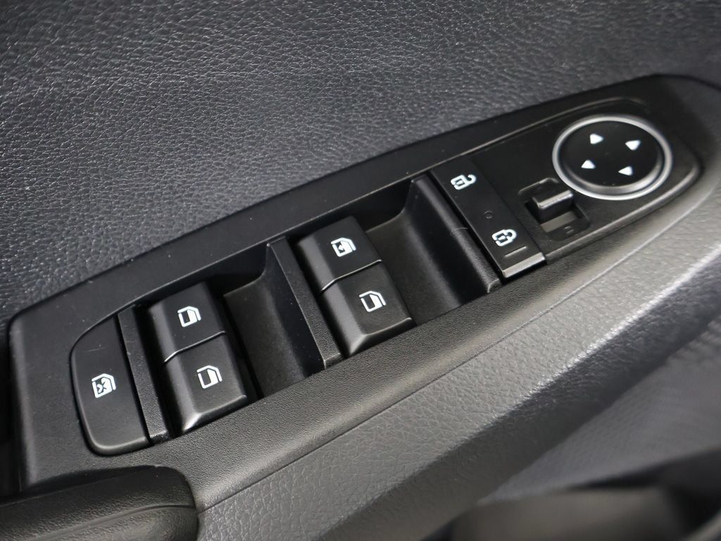 Used 2021 Kia Seltos LX AWD/4WD image 32