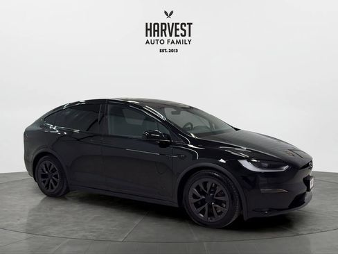 Used 2024 Tesla Model X AWD/4WD image 9