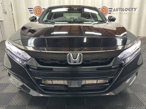 Used 2020 Honda Accord Sport image 3