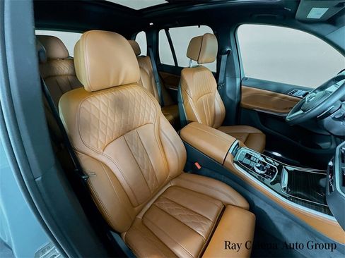 Used 2024 BMW X5 xDrive40i w/ Executive Package image 30