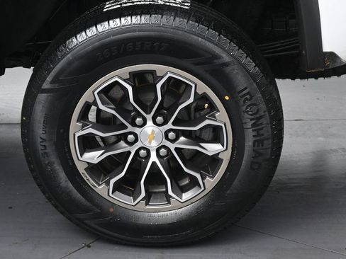Used 2022 Chevrolet Colorado ZR2 AWD/4WD image 37