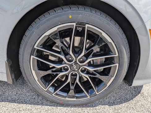 Used 2023 Kia K5 GT w/ GT1 Package FWD image 12