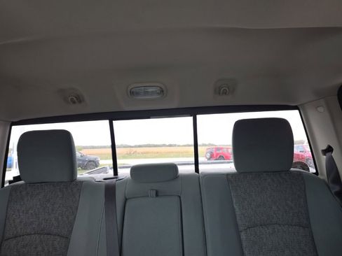 Used 2016 RAM 1500 Lone Star image 16