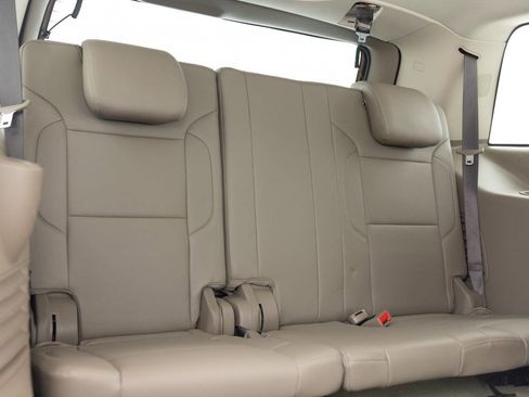 Used 2017 Chevrolet Tahoe Premier image 35