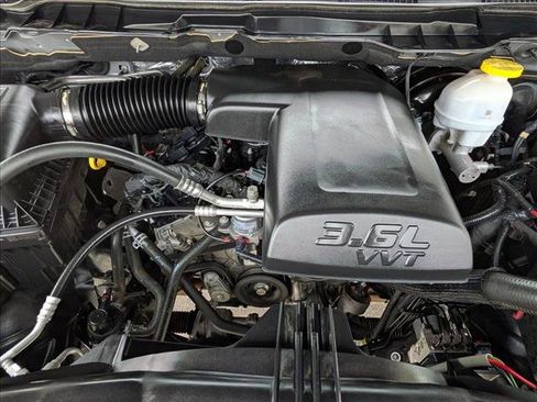 Used 2024 RAM 1500 Classic Warlock image 20