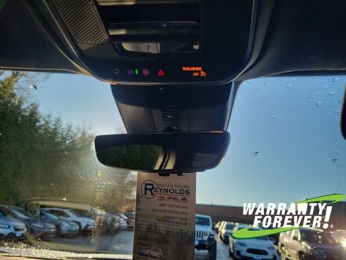 New 2026 GMC Acadia Denali w/ Super Cruise Package image 12