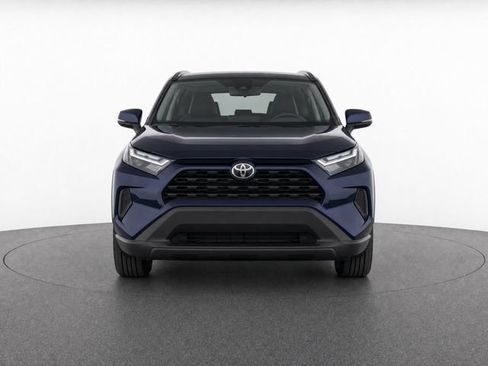 Certified 2025 Toyota RAV4 XLE AWD/4WD image 5
