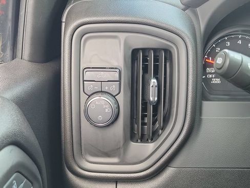 Certified 2025 Chevrolet Silverado 1500 Custom w/ Turbomax Blackout Package RWD image 23