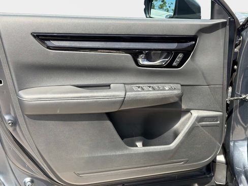 Used 2025 Honda CR-V EX-L image 14