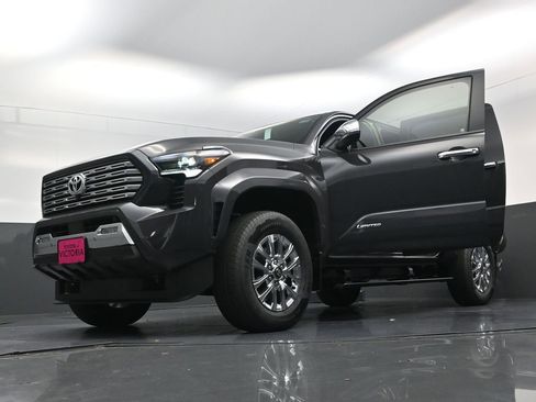 New 2026 Toyota Tacoma Limited AWD/4WD image 27
