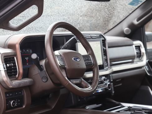 Used 2023 Ford F250 King Ranch image 26