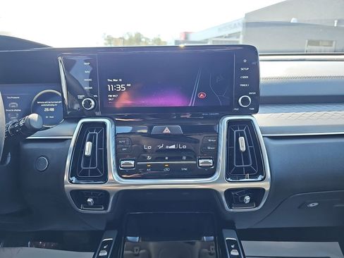 Used 2023 Kia Sorento SX FWD image 25