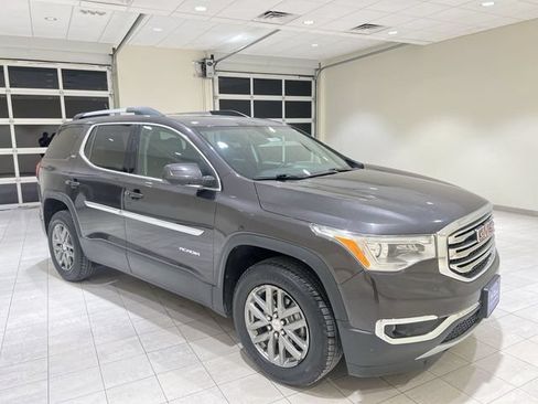 Used 2018 GMC Acadia SLT FWD image 7