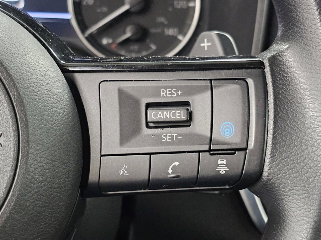 Used 2023 Nissan Rogue SV AWD/4WD image 33