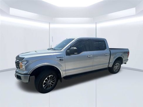 Used 2020 Ford F150 XLT w/ Equipment Group 302A Luxury AWD/4WD image 4