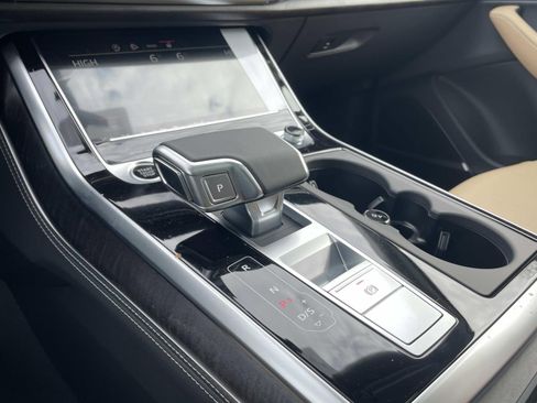 New 2026 Audi Q7 3.0T Premium Plus AWD/4WD image 31