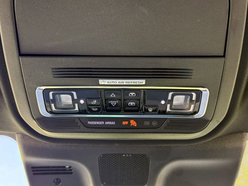 Used 2025 Lincoln Navigator Reserve w/ Jet Appearance Package AWD/4WD image 35