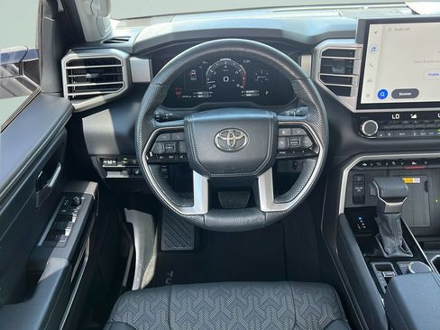 Used 2024 Toyota Tundra Limited AWD/4WD image 12