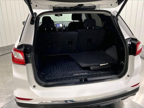 Used 2020 Chevrolet Equinox LT image 38