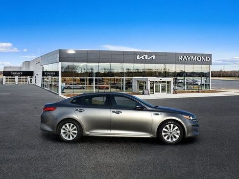 Used 2018 Kia Optima EX FWD image 2