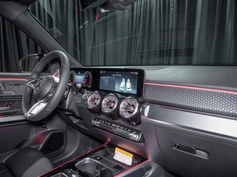 New 2026 Mercedes-Benz GLB 250 image 15