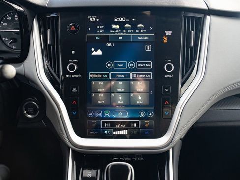 Used 2024 Subaru Outback Premium image 13