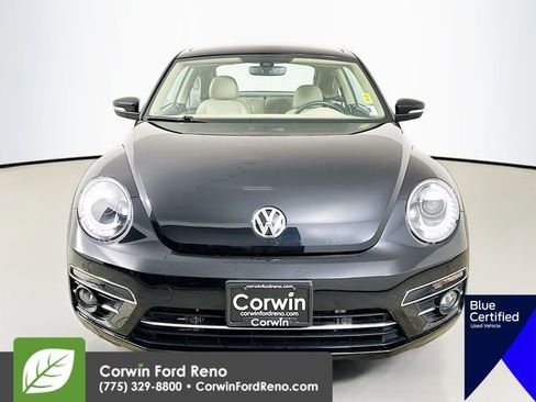 Used 2018 Volkswagen Beetle 2.0T SE w/ SE Premium Package image 2