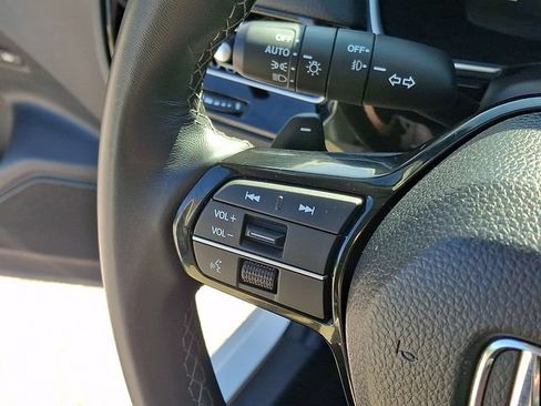 Used 2023 Honda Civic Touring image 21