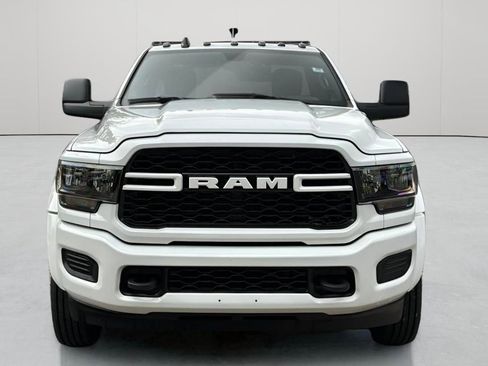 New 2024 RAM 4500 Tradesman image 10