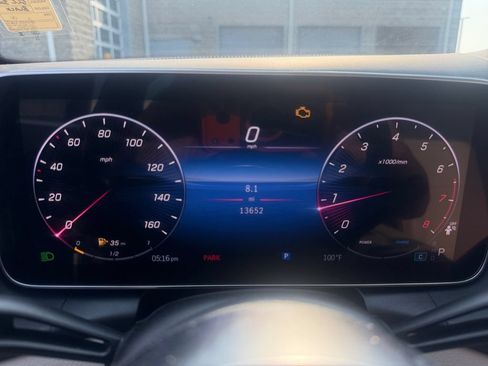 Used 2024 Mercedes-Benz GLC 300 image 20