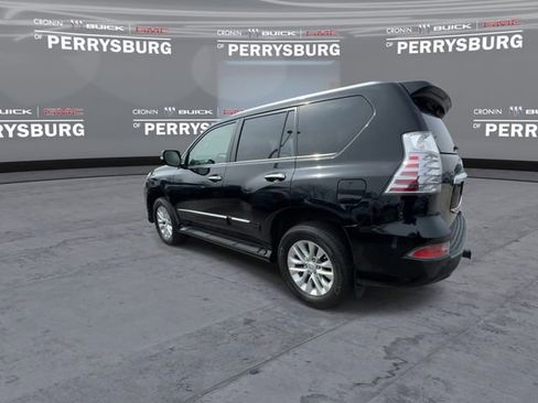 Used 2017 Lexus GX 460 Premium w/ Premium Package AWD/4WD image 7
