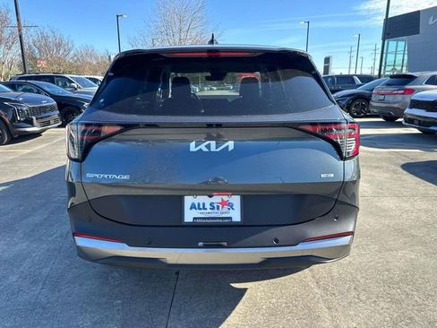 New 2026 Kia Sportage S image 7