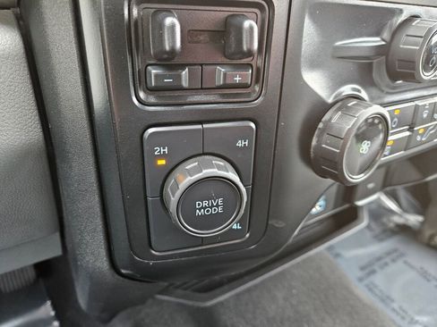 Used 2024 Ford F450 XLT w/ 360-Degree Camera Package image 25