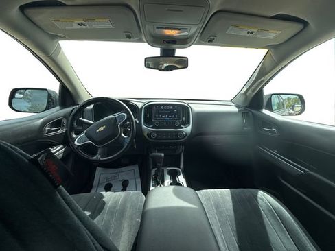 Used 2016 Chevrolet Colorado LT w/ LT Convenience Package AWD/4WD image 13