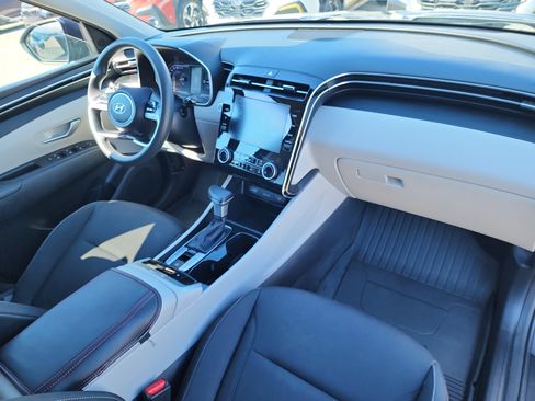 Used 2022 Hyundai Tucson SEL image 16