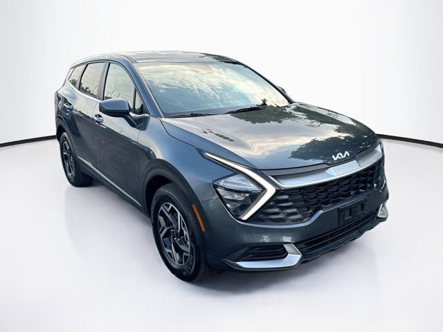 Certified 2023 Kia Sportage LX AWD/4WD image 3