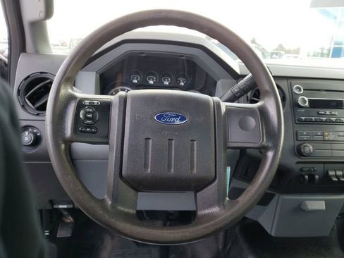 Used 2014 Ford F250 XL w/ Power Equipment Group image 11