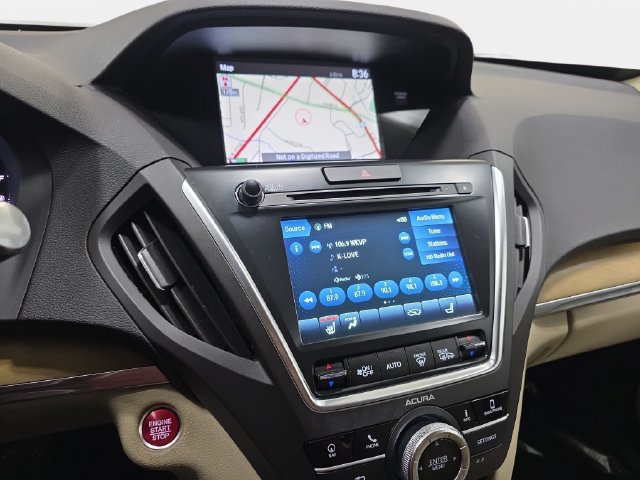 Used 2020 Acura MDX w/ Technology Package AWD/4WD image 19