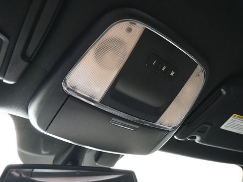 Used 2014 Dodge Charger R/T w/ Blacktop Package image 21