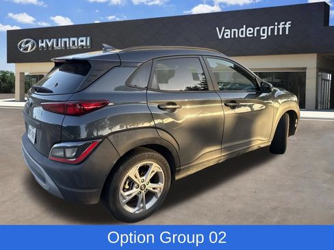 Used 2022 Hyundai Kona SEL w/ Convenience Package FWD image 3