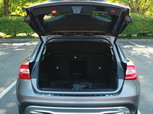 Used 2015 Mercedes-Benz GLA 250 image 24