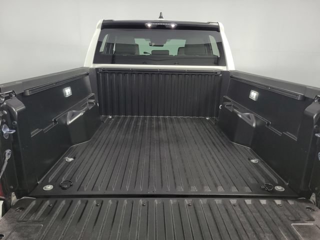 Used 2026 Toyota Tacoma SR5 AWD/4WD image 21